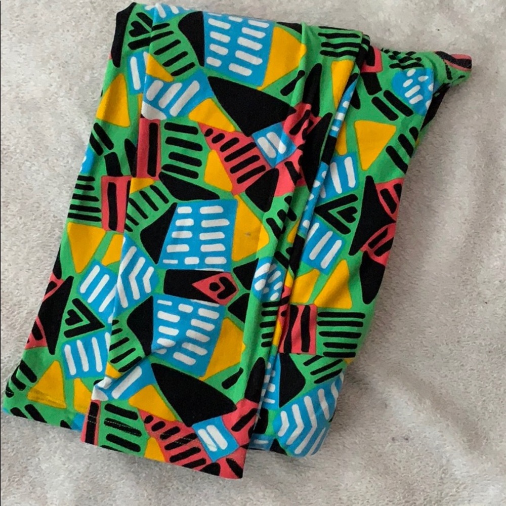 B uttery soft leggings